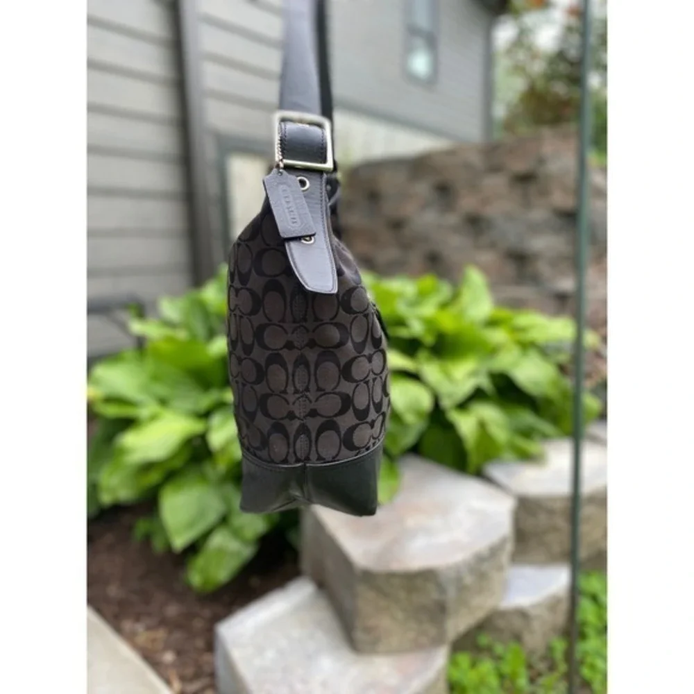 Coach Legacy Signature Duffle‎ Bag Black Jacquard Leather Shoulder Hobo Like New